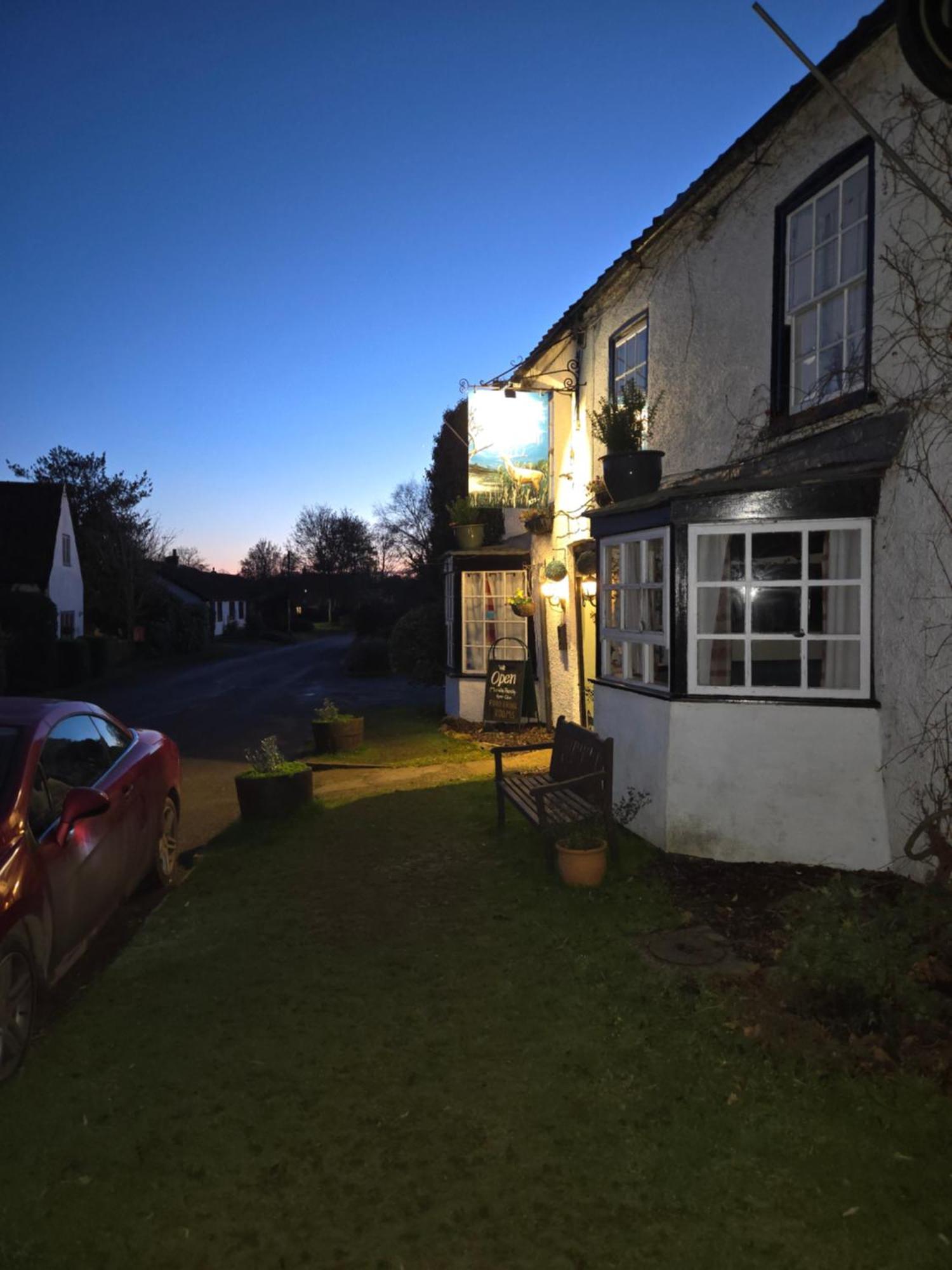 The White Hart Inn Tetford Eksteriør billede